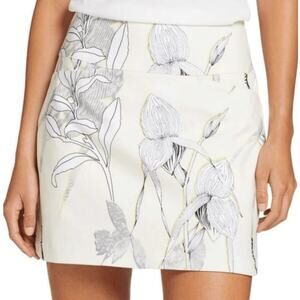 Lady Hagen Women’s Linear Botanical Cream 17” Tummy Control Skort Size XS